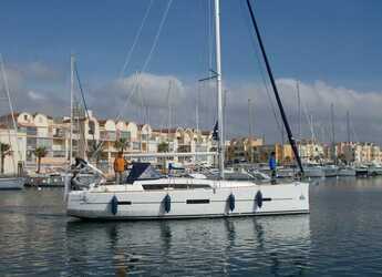 Rent a sailboat in Real Club Náutico de Palma - Dufour 412