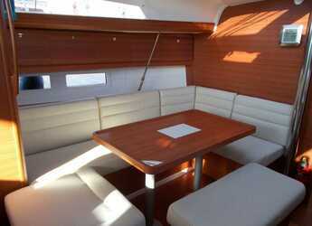 Rent a sailboat in Real Club Náutico de Palma - Dufour 412