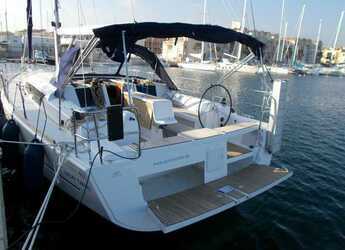 Rent a sailboat in Real Club Náutico de Palma - Dufour 412