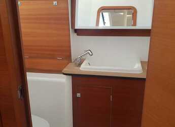 Rent a sailboat in Real Club Náutico de Palma - Dufour 460 GL