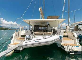 Rent a catamaran in Marina Gouvia - Fountaine Pajot Lucia 40