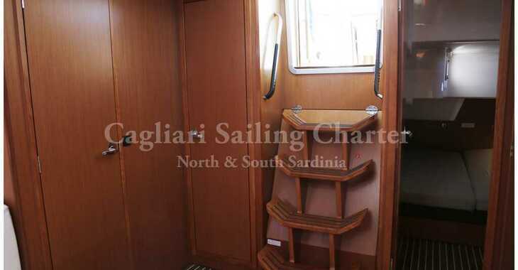 Rent a sailboat in Marina di Cannigione - Bavaria  Cruiser 51