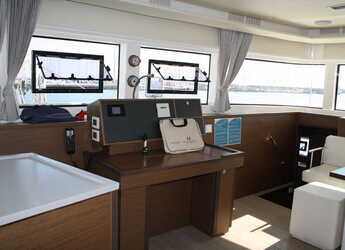 Chartern Sie katamaran in Marina dell'Isola  - Lagoon 52F