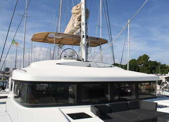 Chartern Sie katamaran in Marina dell'Isola  - Lagoon 52F