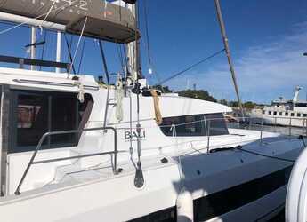 Chartern Sie katamaran in Marina dell'Isola  - Bali 4.2