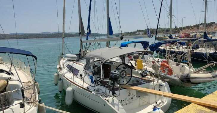 Rent a sailboat in Nea Peramos - Oceanis 34