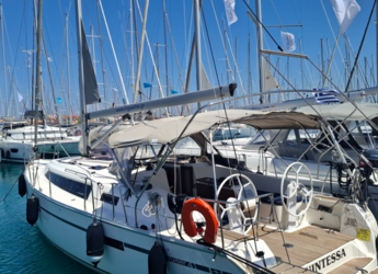 Rent a sailboat in D-Marin Marina Lefkas - Bavaria Cruiser 41 - 3 cab.