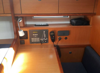 Rent a sailboat in D-Marin Marina Lefkas - Bavaria Cruiser 41 - 3 cab.