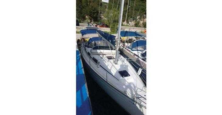 Rent a sailboat in Marina Paleros - Bavaria 34 Cruiser - 2 cab.