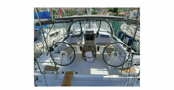 Chartern Sie segelboot in Marina Paleros - Oceanis 40.1