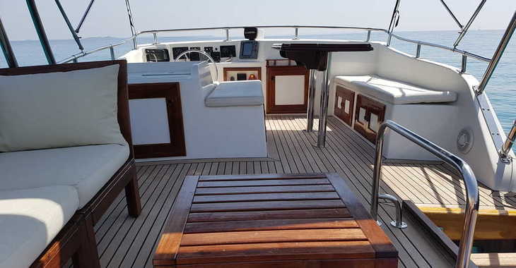Rent a motorboat in Port d'andratx - Myabca 45TR