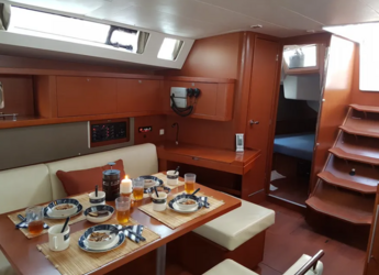 Rent a sailboat in D-Marin Marina Lefkas - Oceanis 45 - 4 cab.