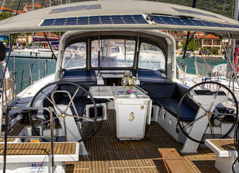 Rent a sailboat in D-Marin Marina Lefkas - Oceanis 51.1 - 5 + 1 cab.