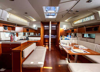 Rent a sailboat in D-Marin Marina Lefkas - Oceanis 51.1 - 5 + 1 cab.