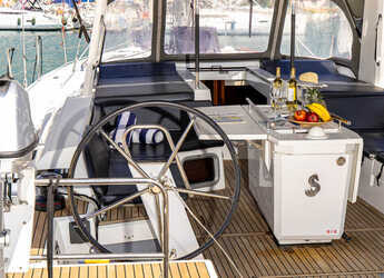 Rent a sailboat in D-Marin Marina Lefkas - Oceanis 51.1 - 5 + 1 cab.