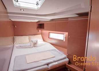 Rent a sailboat in D-Marin Marina Lefkas - Oceanis 51.1 - 5 + 1 cab.