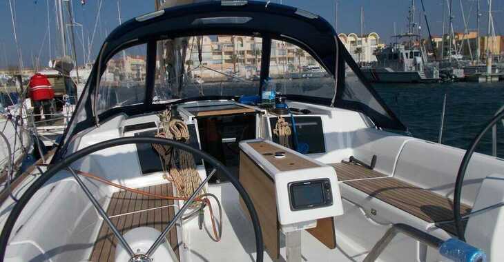 Rent a sailboat in Marina di Portoferraio - Dufour 382 GL