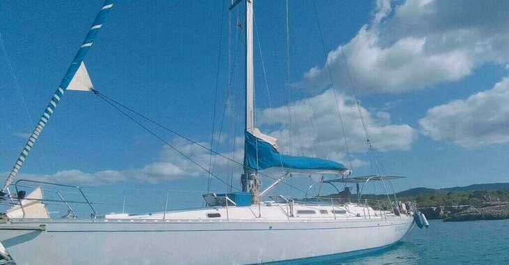 Rent a sailboat in Marina el Portet de Denia - Beneteau Oceanis 41.1