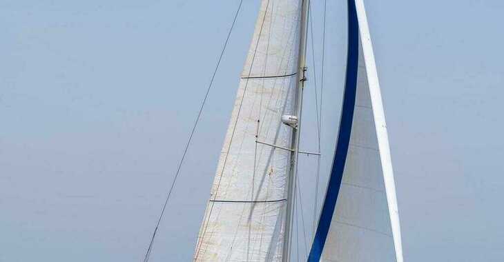 Rent a sailboat in Marina el Portet de Denia - Beneteau Oceanis 41.1