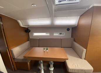 Chartern Sie segelboot in Trogir (ACI marina) - Sun Odyssey 410 - 3 cab.