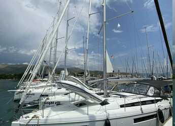 Rent a sailboat in Trogir (ACI marina) - Sun Odyssey 410 - 3 cab.