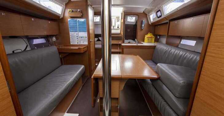 Chartern Sie segelboot in Marina dell'Isola  - Dufour 360 GL - 3 cab.