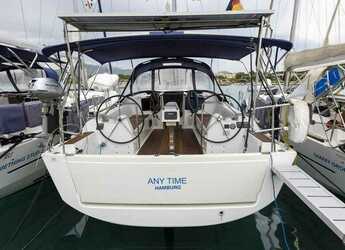Rent a sailboat in Marina dell'Isola  - Dufour 382 GL