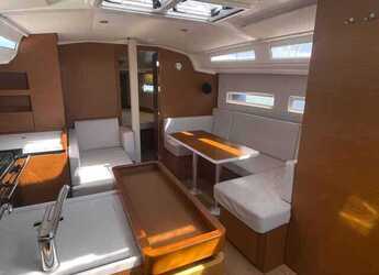 Louer voilier à Marina dell'Isola  - Sun Odyssey 410 - 3 cab.