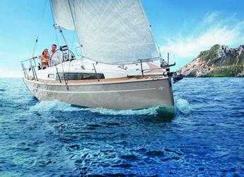 Rent a sailboat in Punat - Bavaria Cruiser 34 - 2 cab.