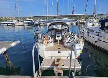 Rent a sailboat in Punat - Bavaria Cruiser 34 - 2 cab.