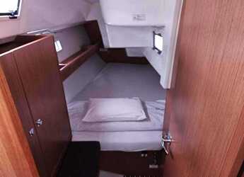 Rent a sailboat in Punat - Bavaria Cruiser 34 - 2 cab.