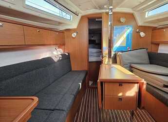 Rent a sailboat in Punat - Bavaria Cruiser 34 - 2 cab.