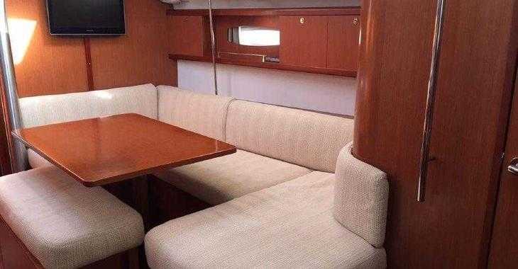 Alquilar velero en Marina Eleusis - Beneteau Oceanis 40