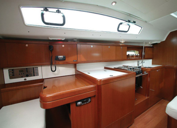 Alquilar velero en Marina Eleusis - Oceanis 40