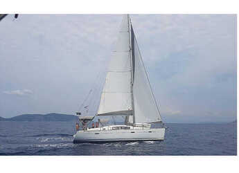 Alquilar velero en Marina Eleusis - Oceanis 40