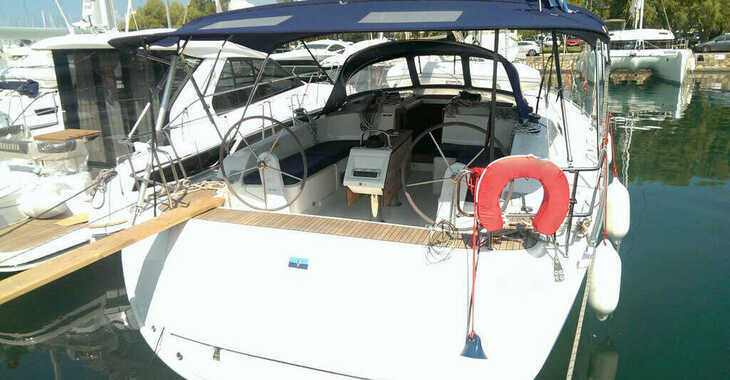 Rent a sailboat in Lefkas Marina - Bavaria Cruiser 46 - 4 cab.