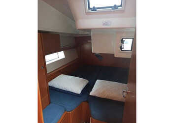 Rent a sailboat in D-Marin Marina Lefkas - Bavaria C45 - 4 cab.