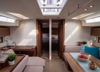 Rent a sailboat in Nidri Marine - Oceanis 51.1