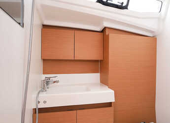 Alquilar velero en Porto Olbia - Sun Odyssey 380