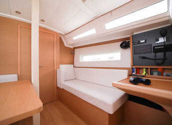 Alquilar velero en Porto Olbia - Sun Odyssey 380