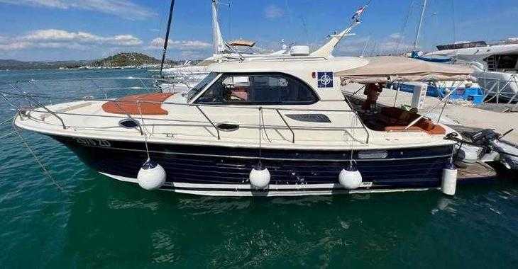 Rent a motorboat in Marina Sukosan (D-Marin Dalmacija) - Adriana 36