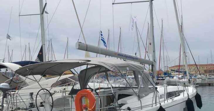 Rent a sailboat in Marina Patras - Oceanis 46.1