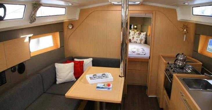 Rent a sailboat in Adaköy Marina - Beneteau Oceanis 38