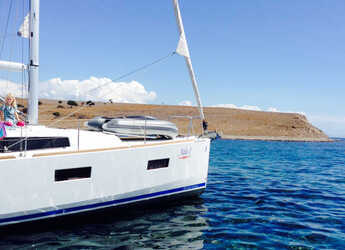 Rent a sailboat in Adaköy Marina - Beneteau Oceanis 38