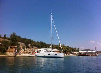 Rent a sailboat in Adaköy Marina - Beneteau Oceanis 38