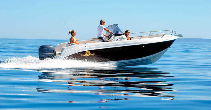 Chartern Sie motorboot in Marina Ibiza - Pacific Craft 625 Open