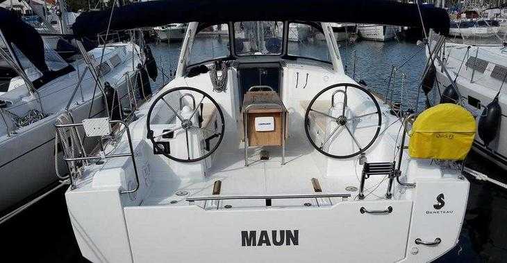 Rent a sailboat in Marina Medulin - Oceanis 38