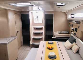 Chartern Sie segelboot in ACI Marina Split - Oceanis 40.1