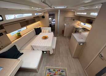 Chartern Sie segelboot in ACI Marina Split - Oceanis 40.1