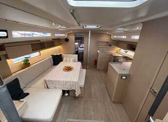 Chartern Sie segelboot in ACI Marina Split - Oceanis 40.1